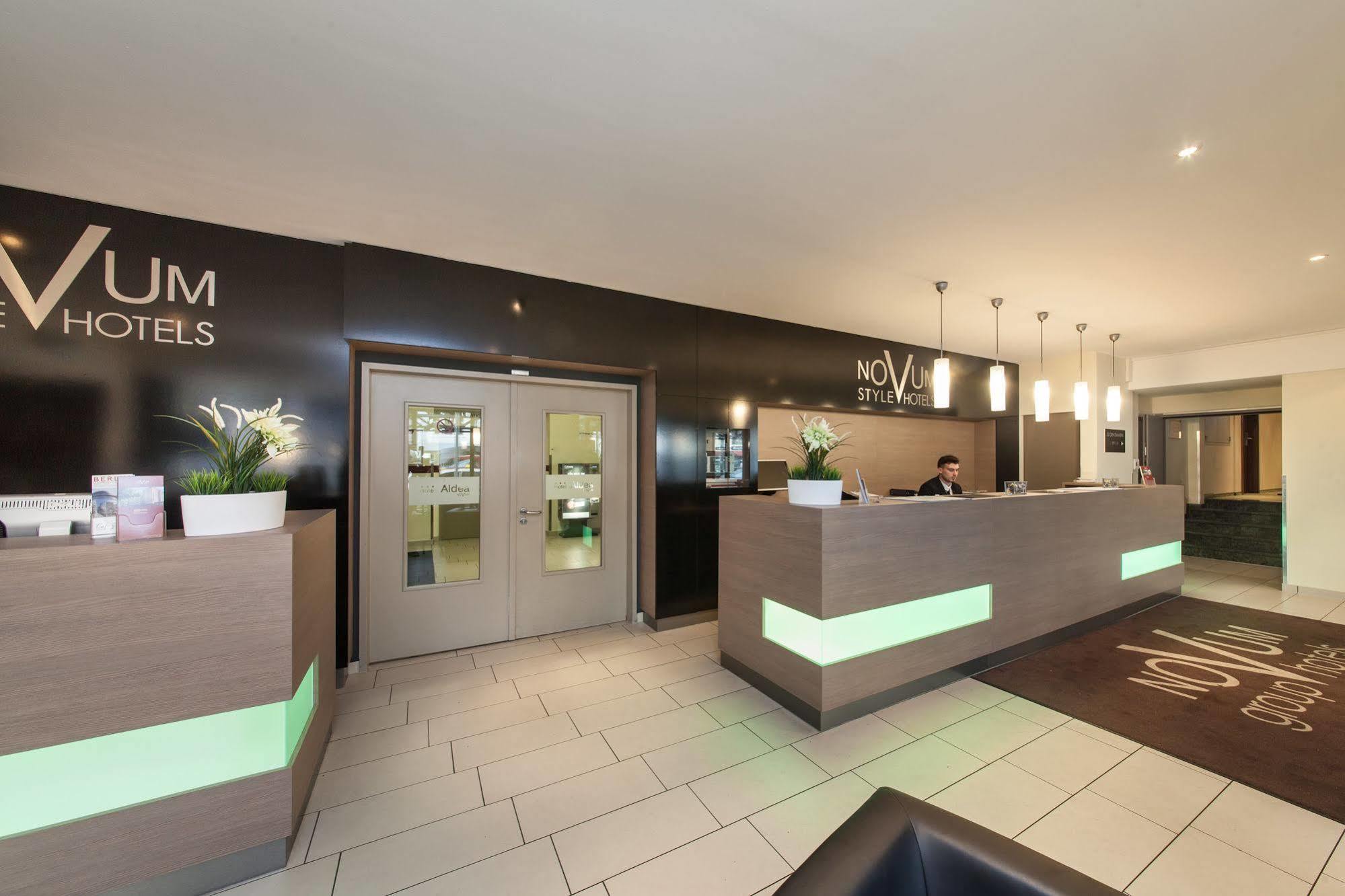 Novum Style Hotel Aldea Берлин Экстерьер фото
