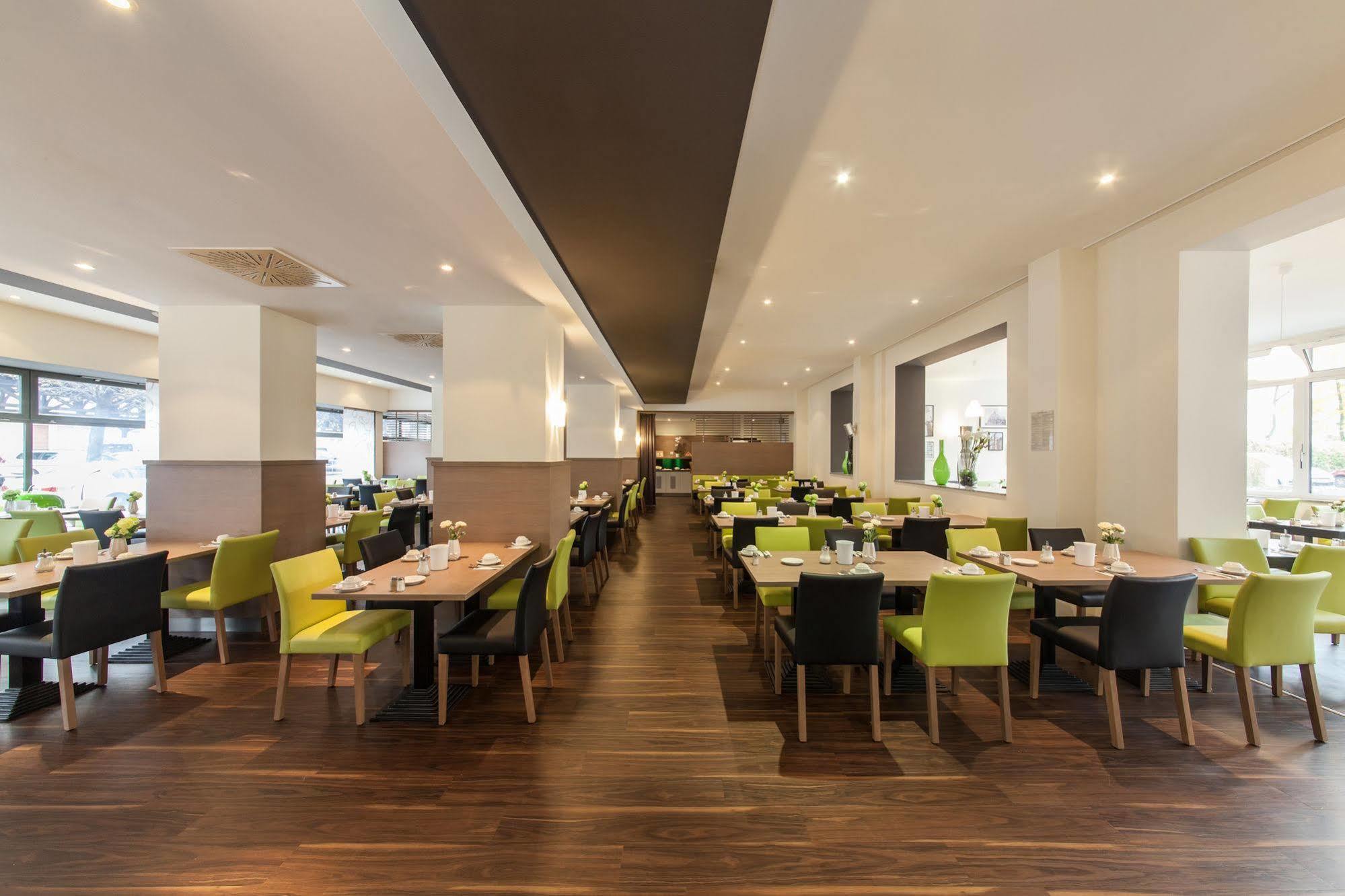 Novum Style Hotel Aldea Берлин Экстерьер фото